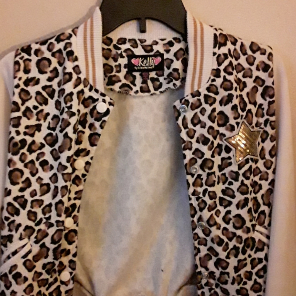 Lepored print jacket